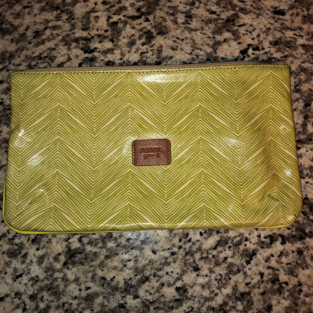 Fossil hand bag in very good condition.